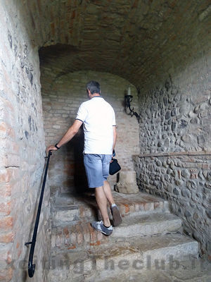 Clicca per vedere l'immagine alla massima grandezza